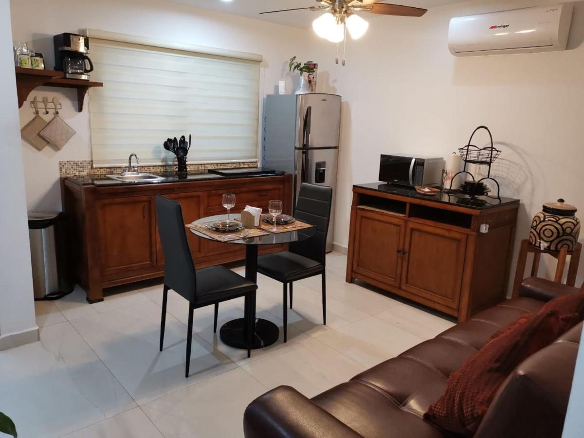 Apartmento Con Alberca A 50 Mt Del Mar La Licha Mazatlan Bagian luar foto